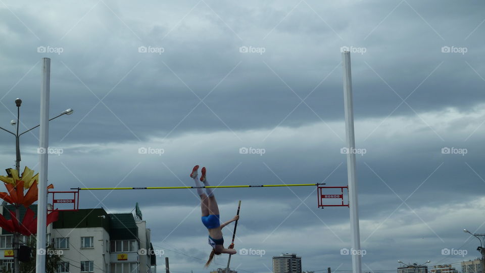 прыжок с шестом