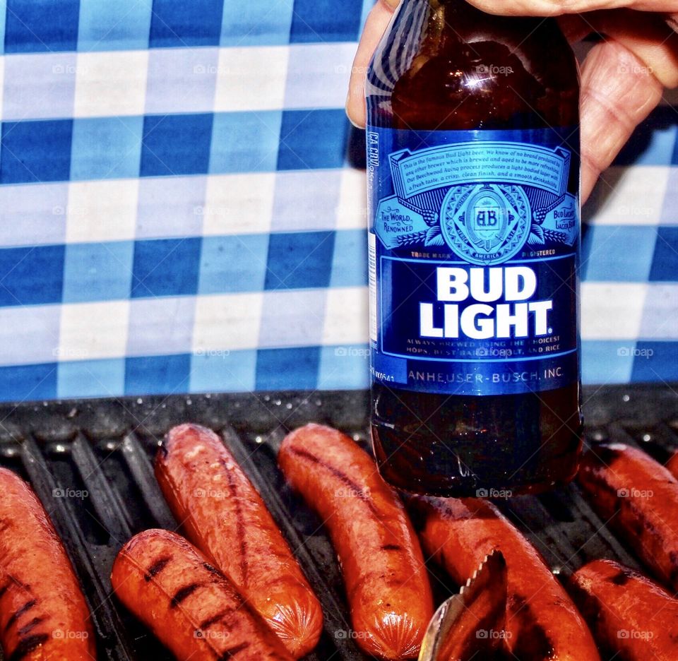 Bud Light & Grillin