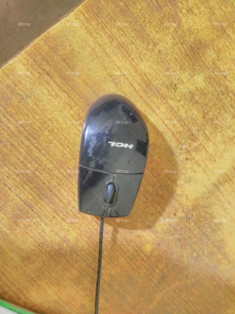 HCL mouse on the table