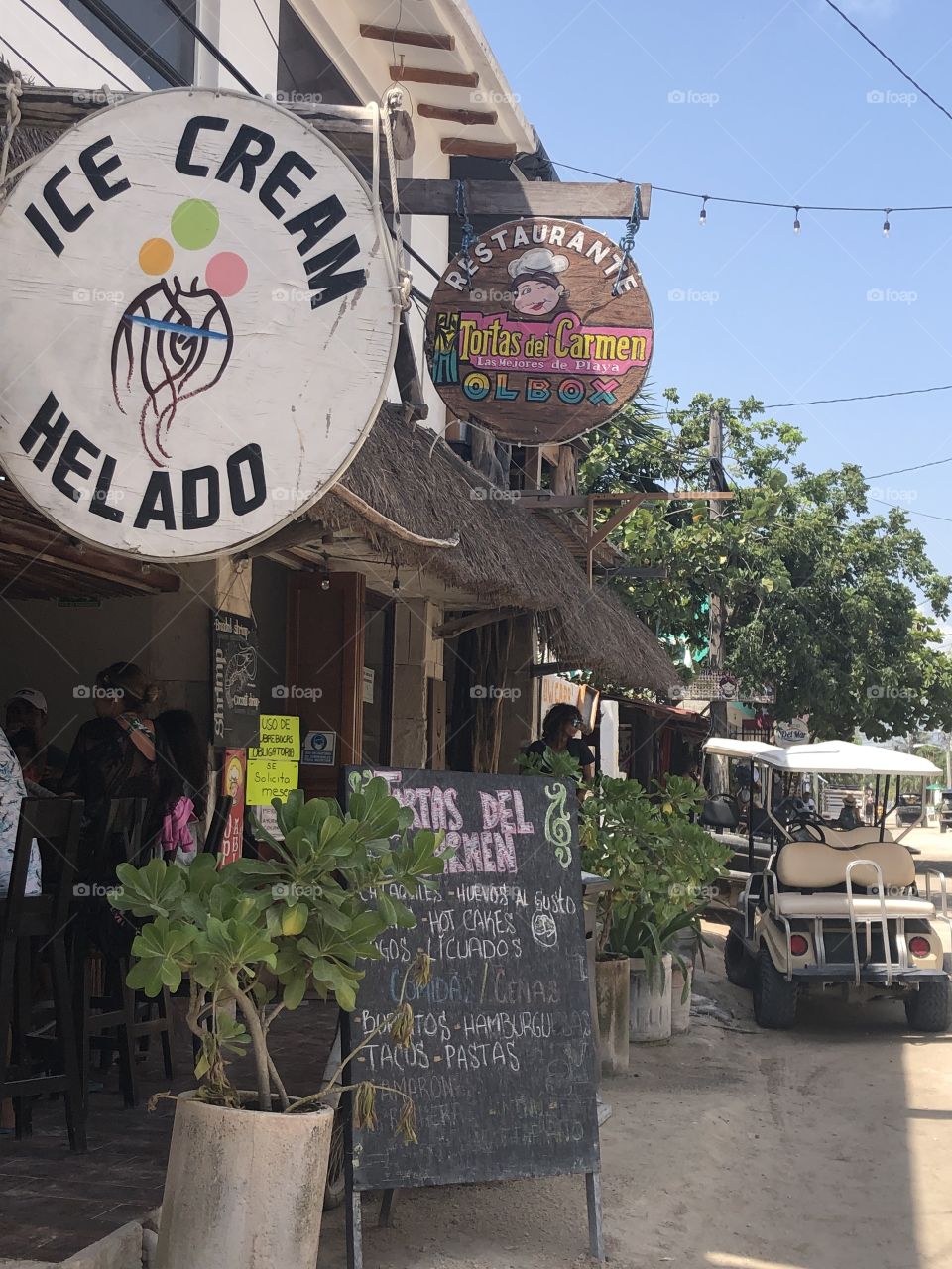 Isla Holbox main stree