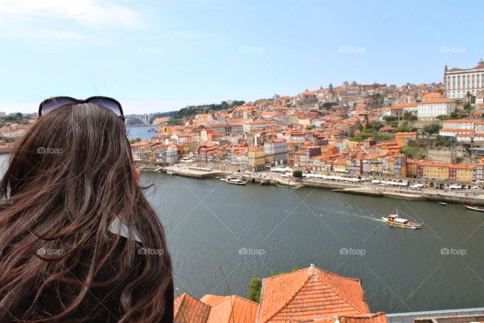 Looking at Porto 