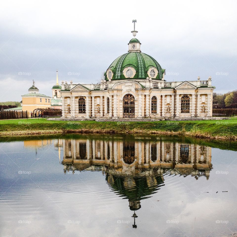 Park Kuskovo. Kuskovo residence and park in Moscow