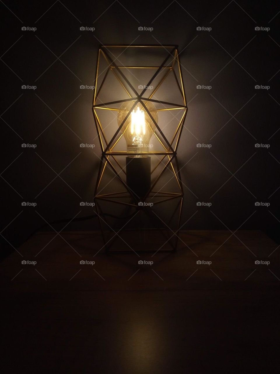 Geometry-shaped Room Lamp