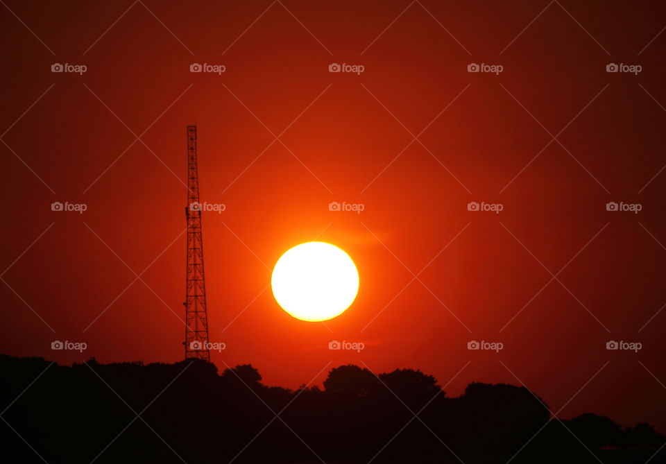 Enjoyable sunset near the tower. Long distance of beautiful creatured from the coastal sea , where i captured it. Aside of roadway , as way to connect of main district at the island : Sumbawa Barat , and Sumbawa into the one privince.