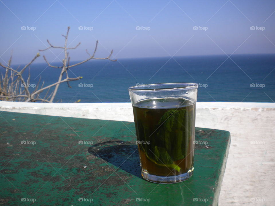 tea morrocan coup in front of beach