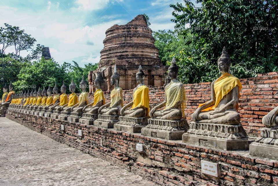 Buddhas in Indonesia 