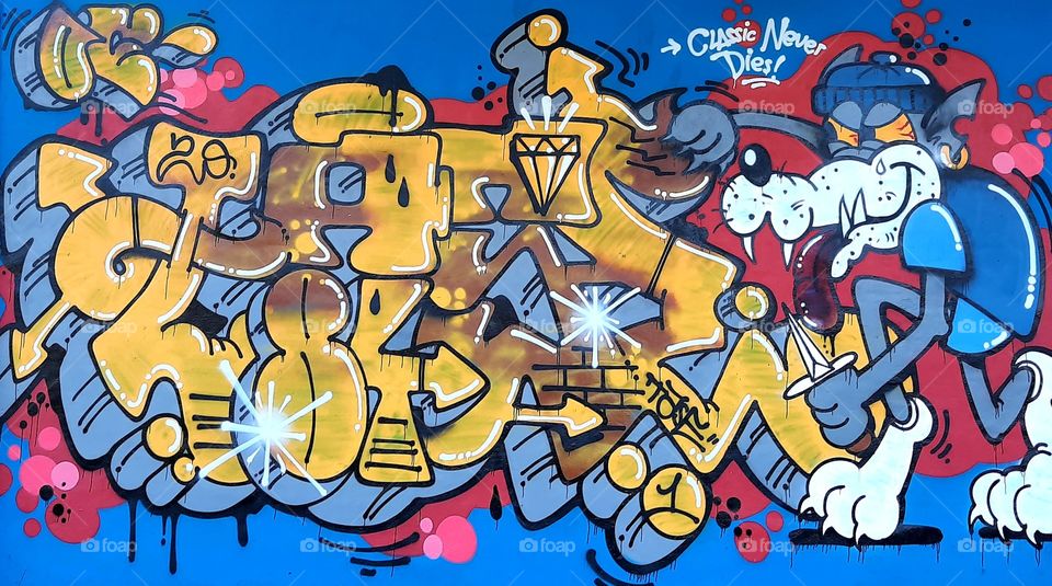 long walk shooting city grafity