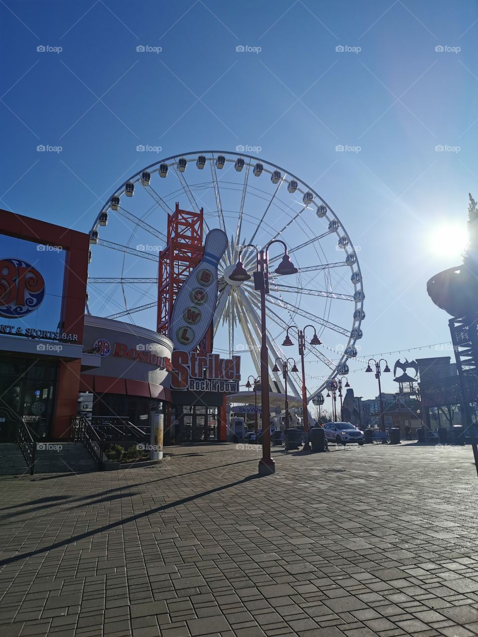 The wheel has stopped 
Empty Niagara streets on Clifton Hill