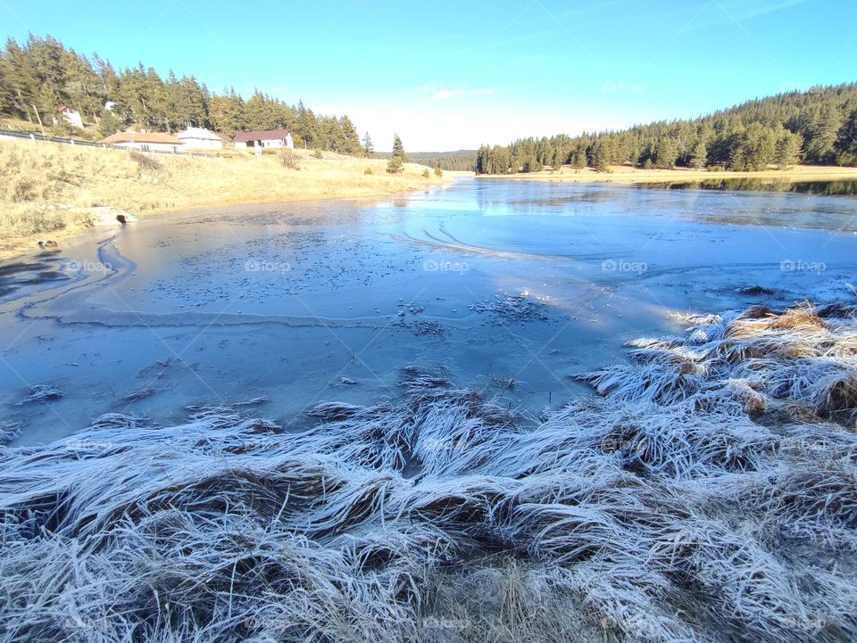 Frosty Marvels: Nature's Ice Artistry Frozen Lake