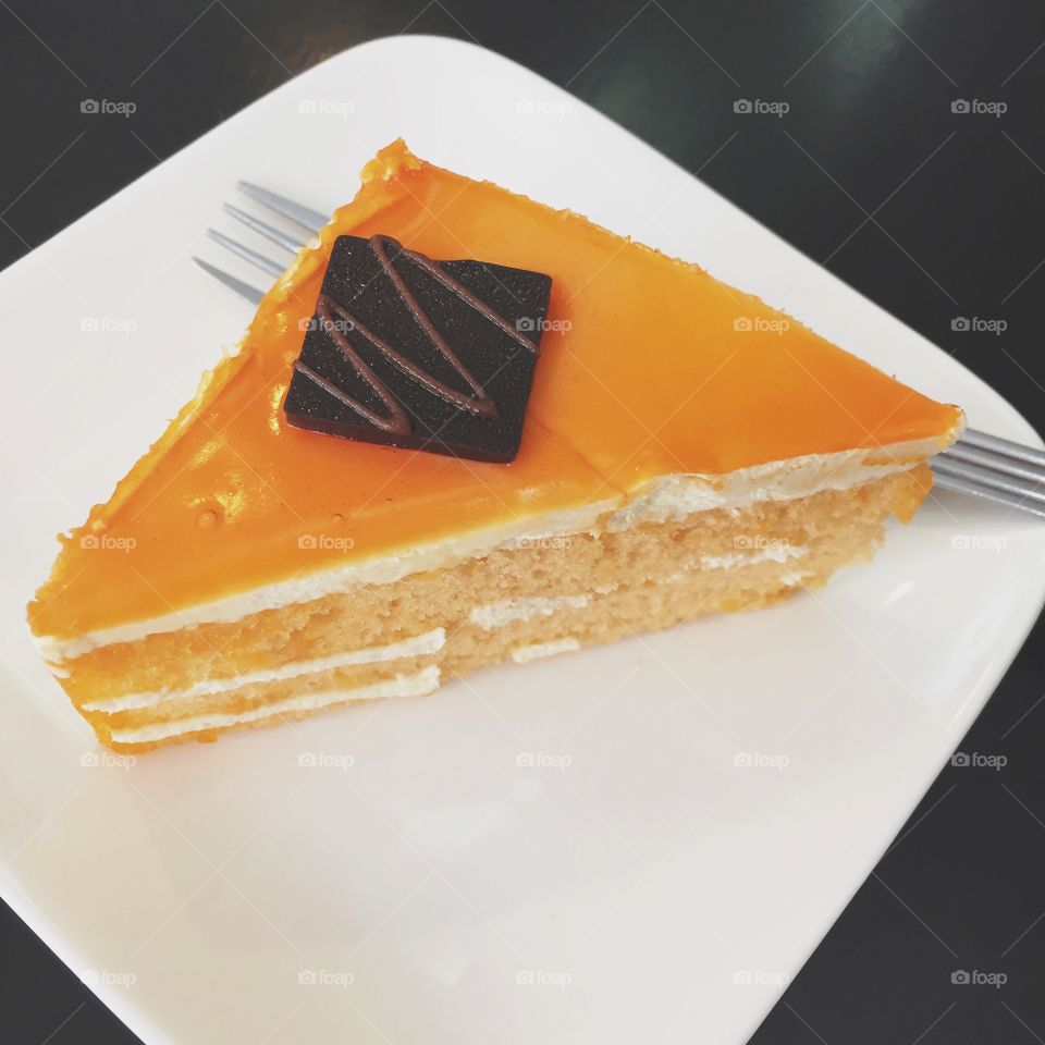 orange cake. cake with orange flavour