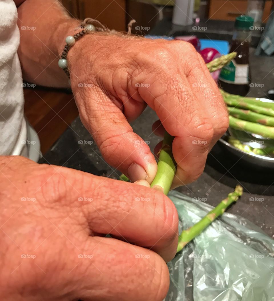Preparing asparagus 