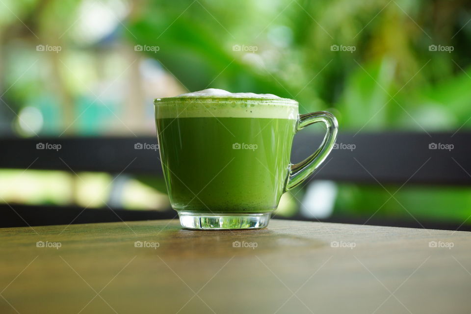 Hot green tea
