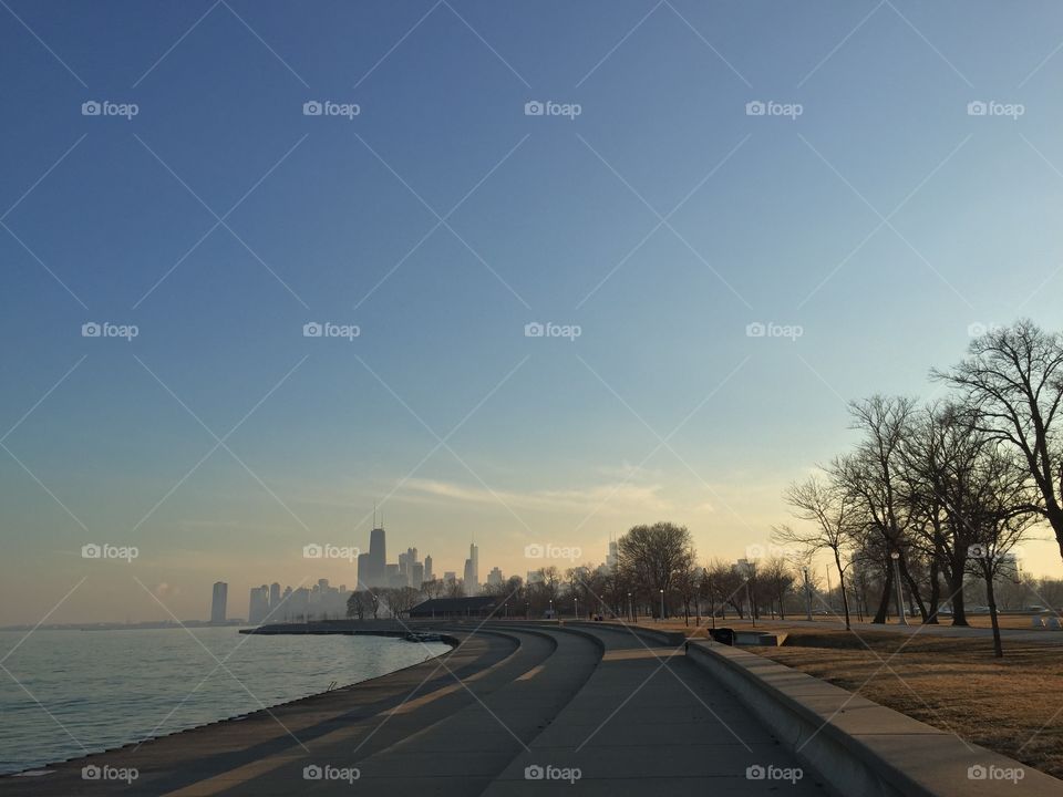 Chicago lake shore path 