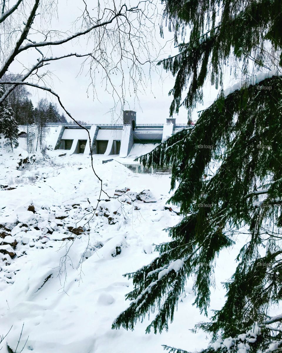 Imatrankoski (Fin. Imatrankoski) is a water drain in Finland, on the Vuoksa River, 7 km from its exit from Lake Saimaa. Located in Imatra, Imatrankoski district.