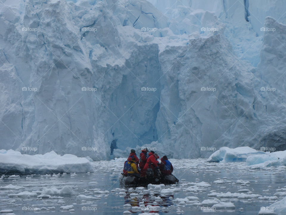 On a raft near the glaciers