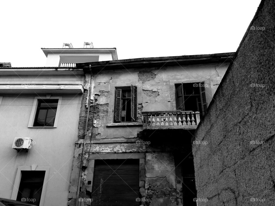 monochrome picture  a one scary old house