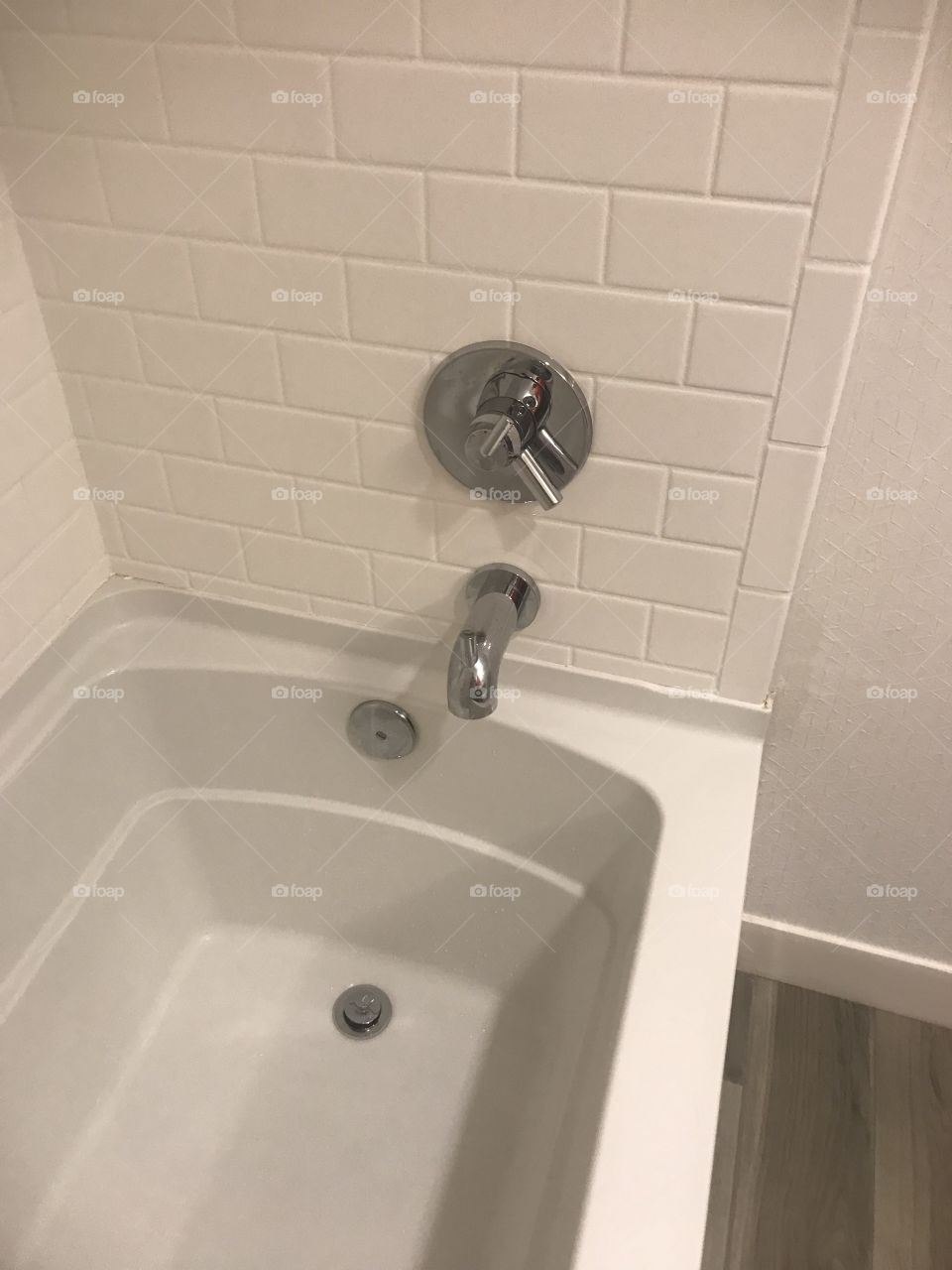 Bathroom, Washcloset, Lavatory, Faucet, Bathtub