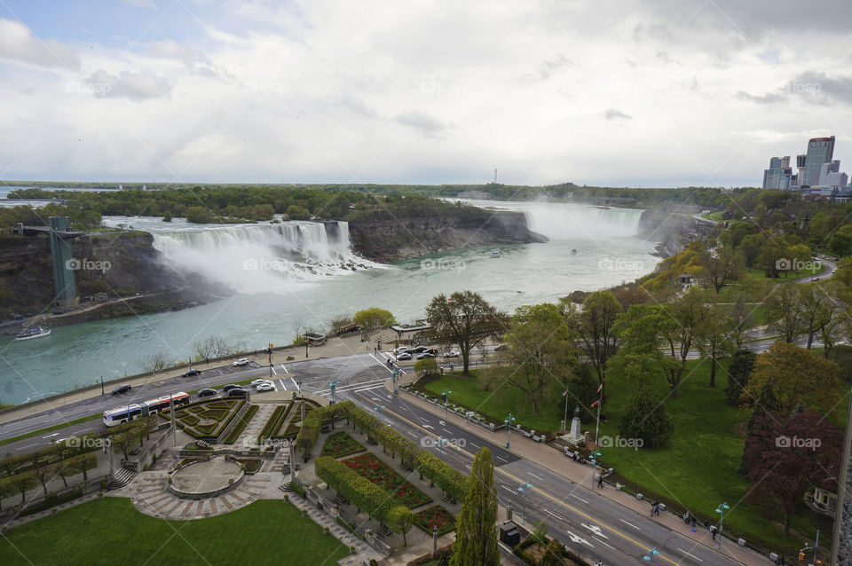 Looking down on Niagara Falls 