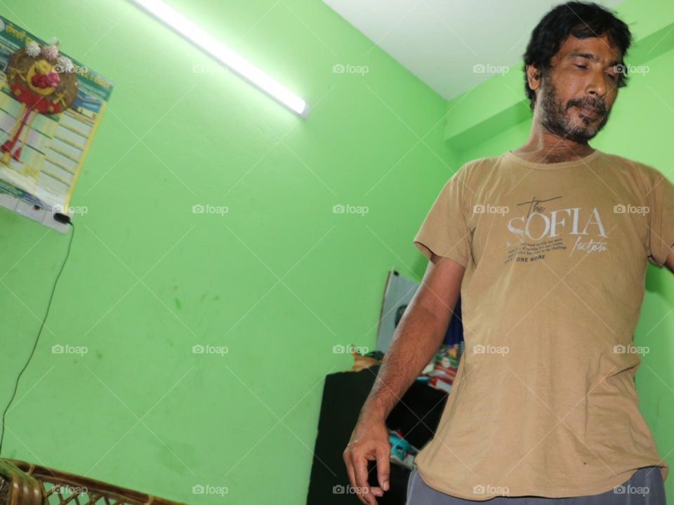 Dad at home token pic her baby