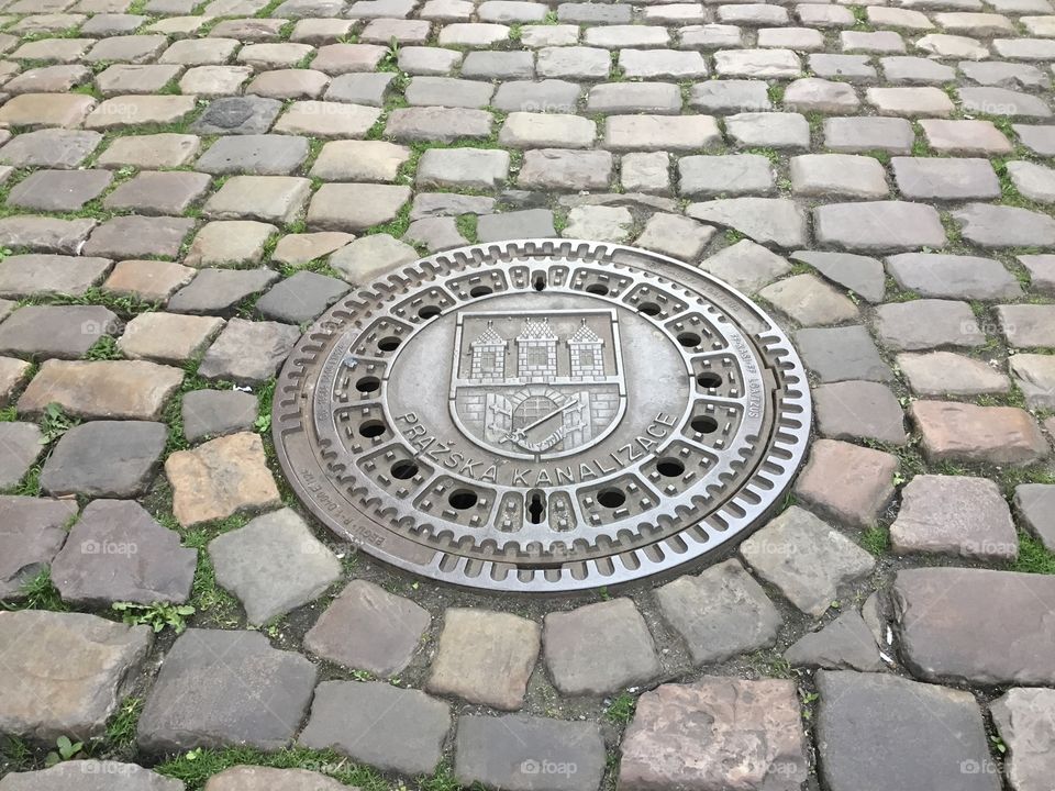 A Code of Arms cover - A circle is a round shaped figure that has no corners or edges. In geometry, a circle can be defined as a closed, two-dimensional curved shape.