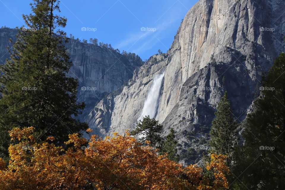 Waterfall on big rock 