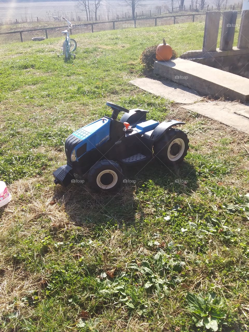 toy tractor blues