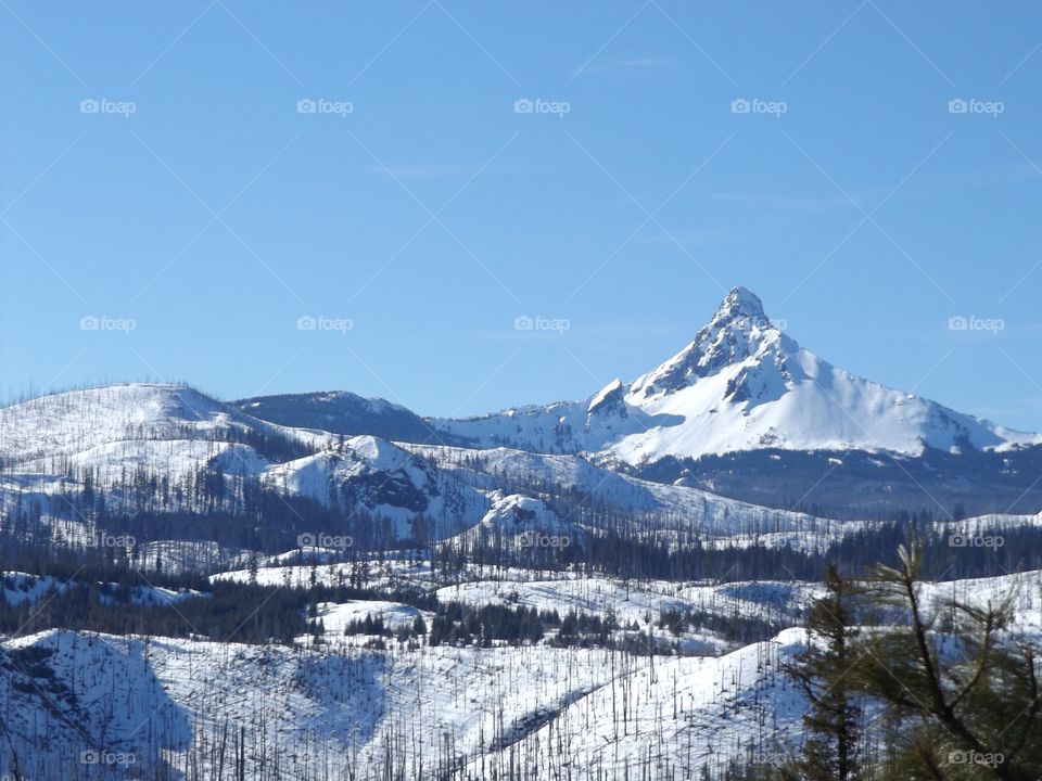Snowy mountain 