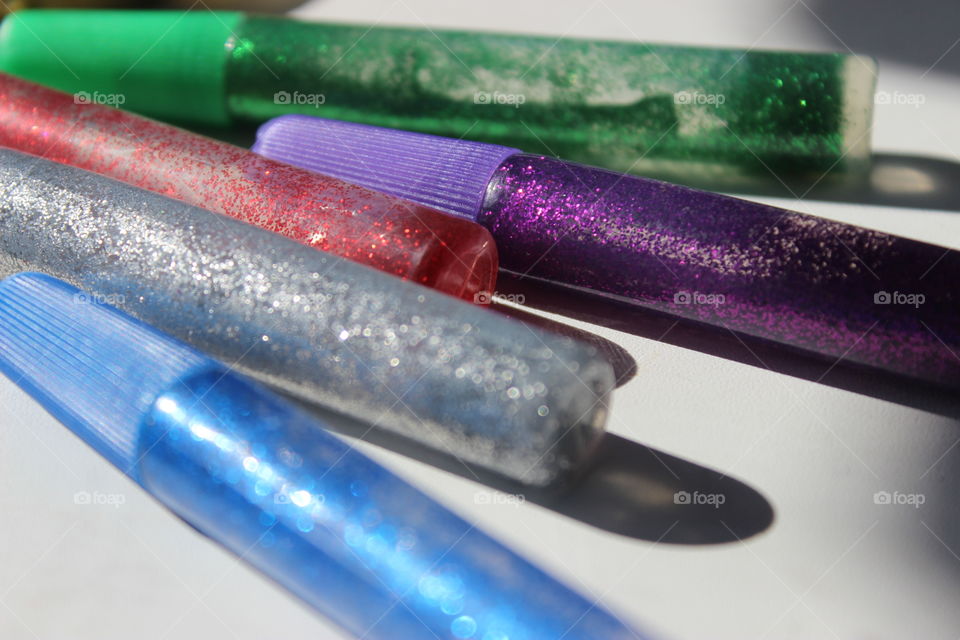 gel for decorating, light and shadow