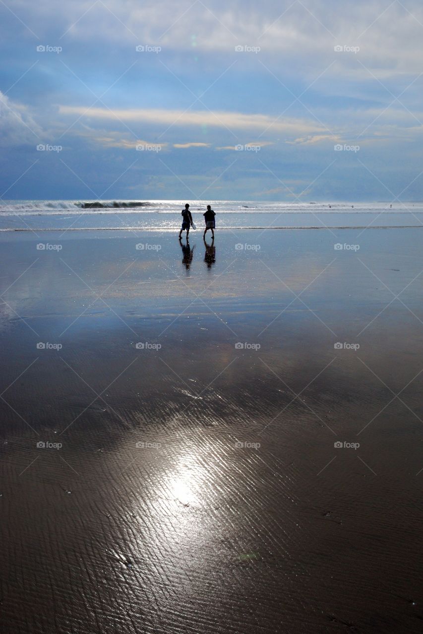 Beach lovers