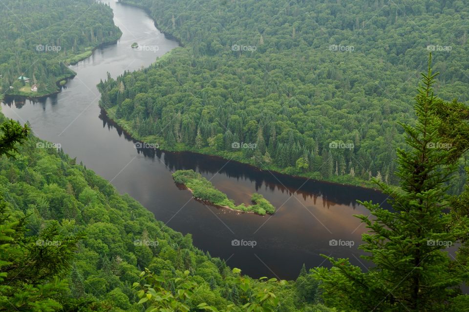 Rivière de la Jacques-Cartier (parc de la Jacques-Cartier, Québec, Canada)