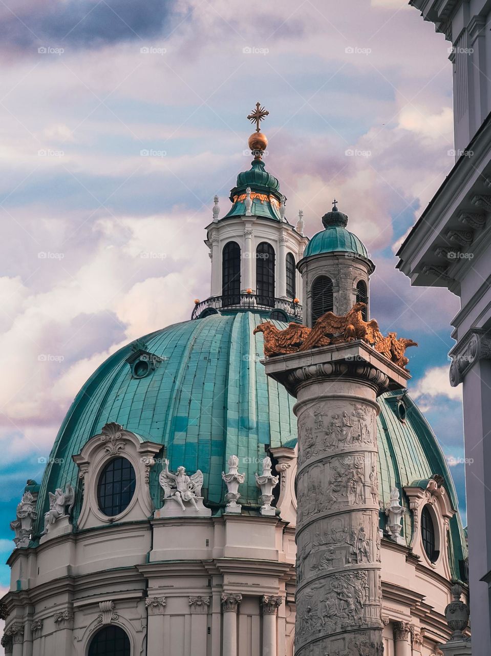 Dare to be different.  Each color in this photo will be experienced differently by each of us.  How beautiful life is.  Is it?