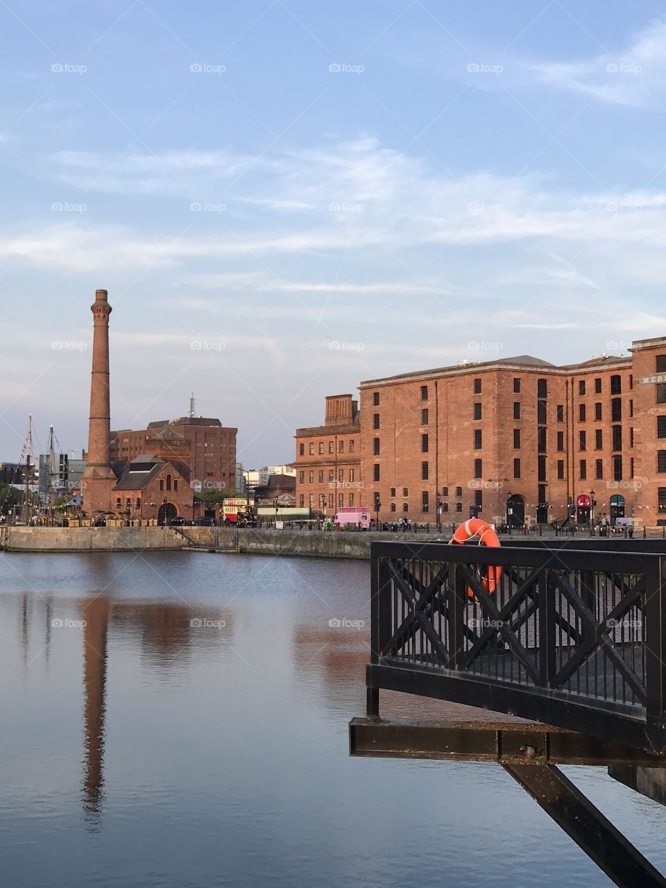 The vibrant heart of liverpool's historic waterfront, the Albert Dock's the place to play, to see, to eat, drink and stay. Blending old and new, it's contemporary, yet.