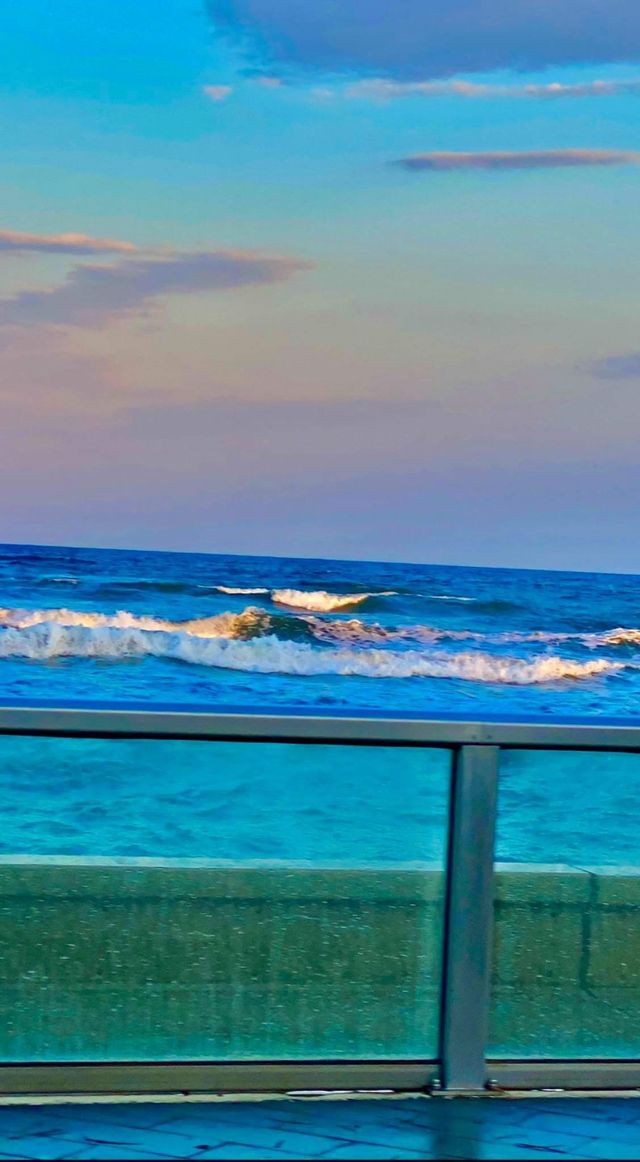 Still life - Larnaca - Magic Cyprus - Blue Sky and pink clouds - waves 