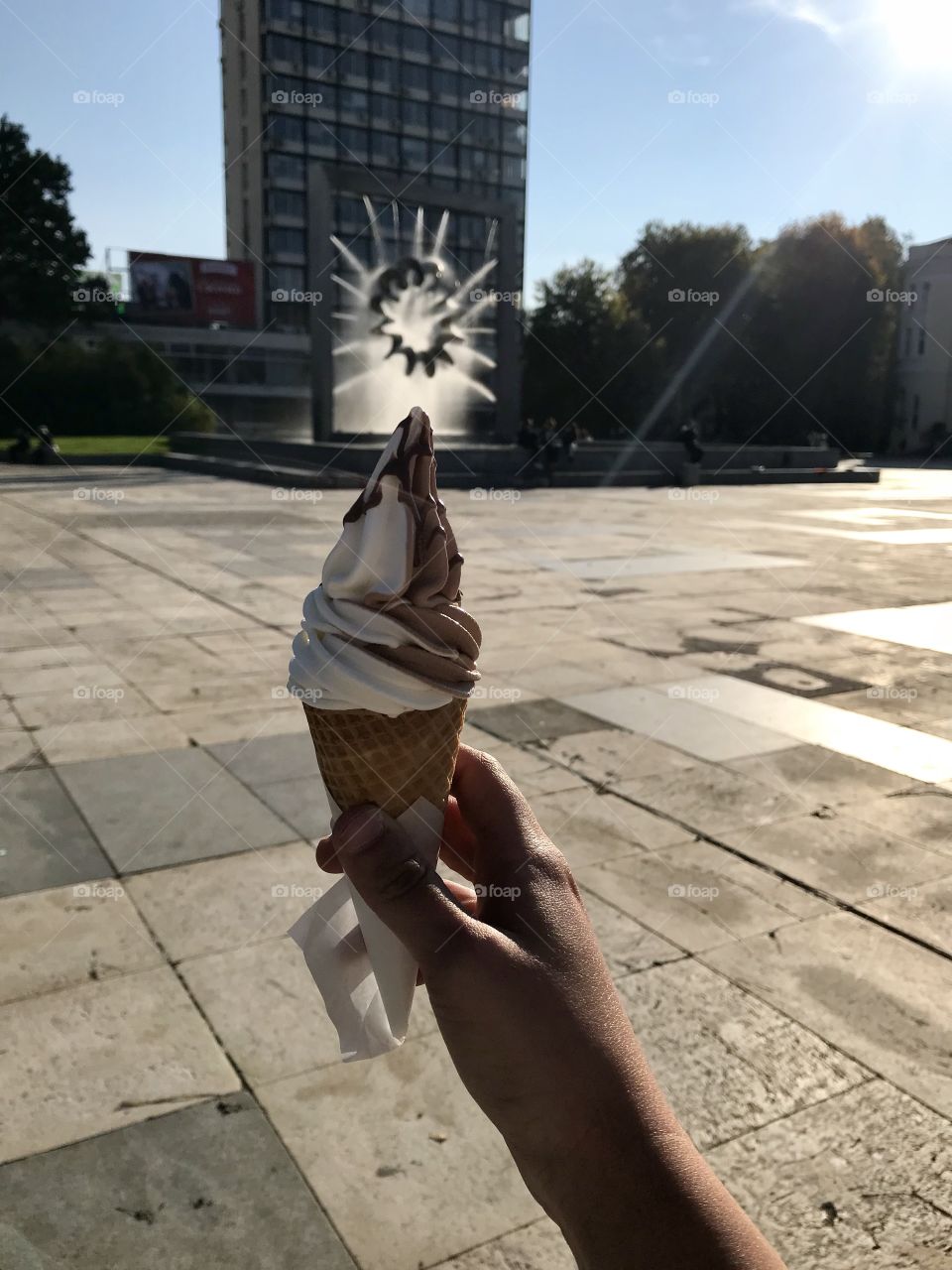 Ice creams and fountains 