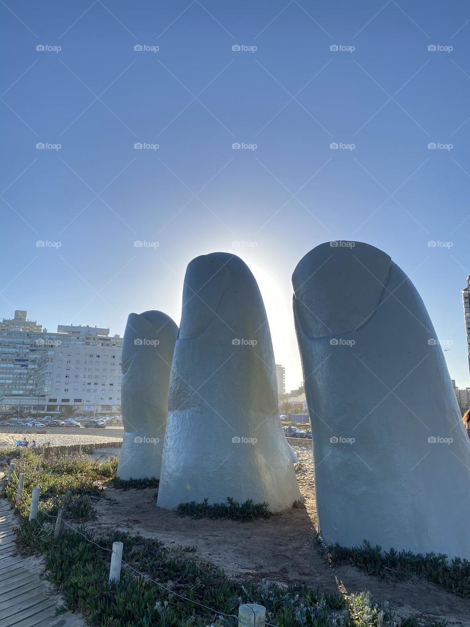 Dedos de punta del este 