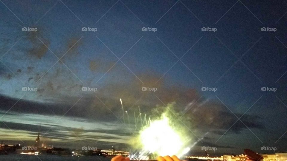 салют алые паруса 2019