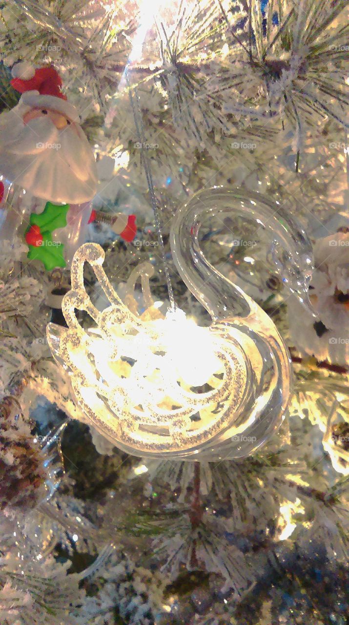 glass swan decorations