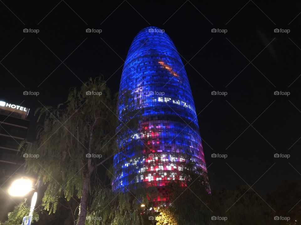Torre Agbar, a skyscraper in Barcelona at night..❤️