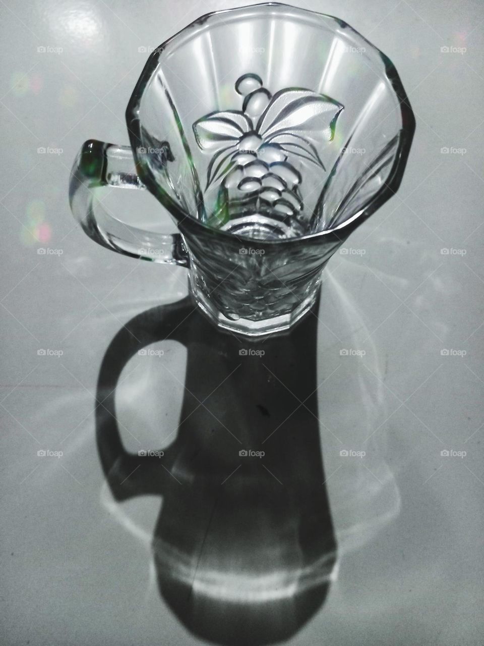 Glass cup