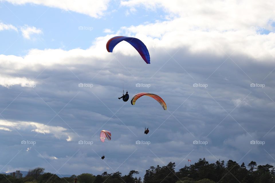 Paragliding 