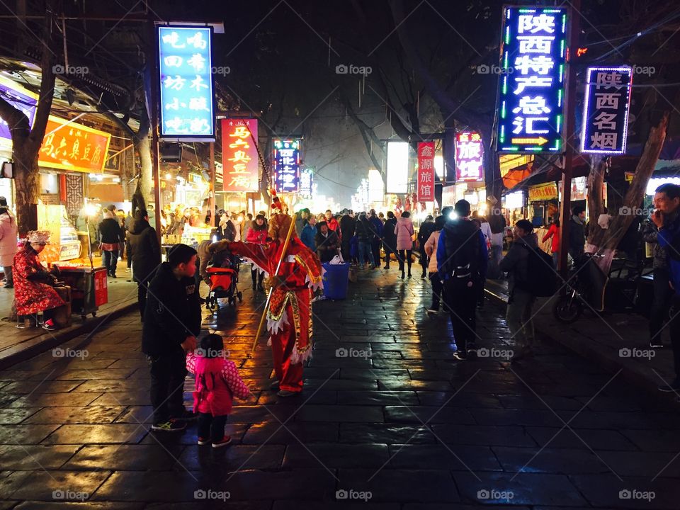 #CITIES BY THE NIGHT# Muslim Quarter, Xi'an, CHINA | 12.2016