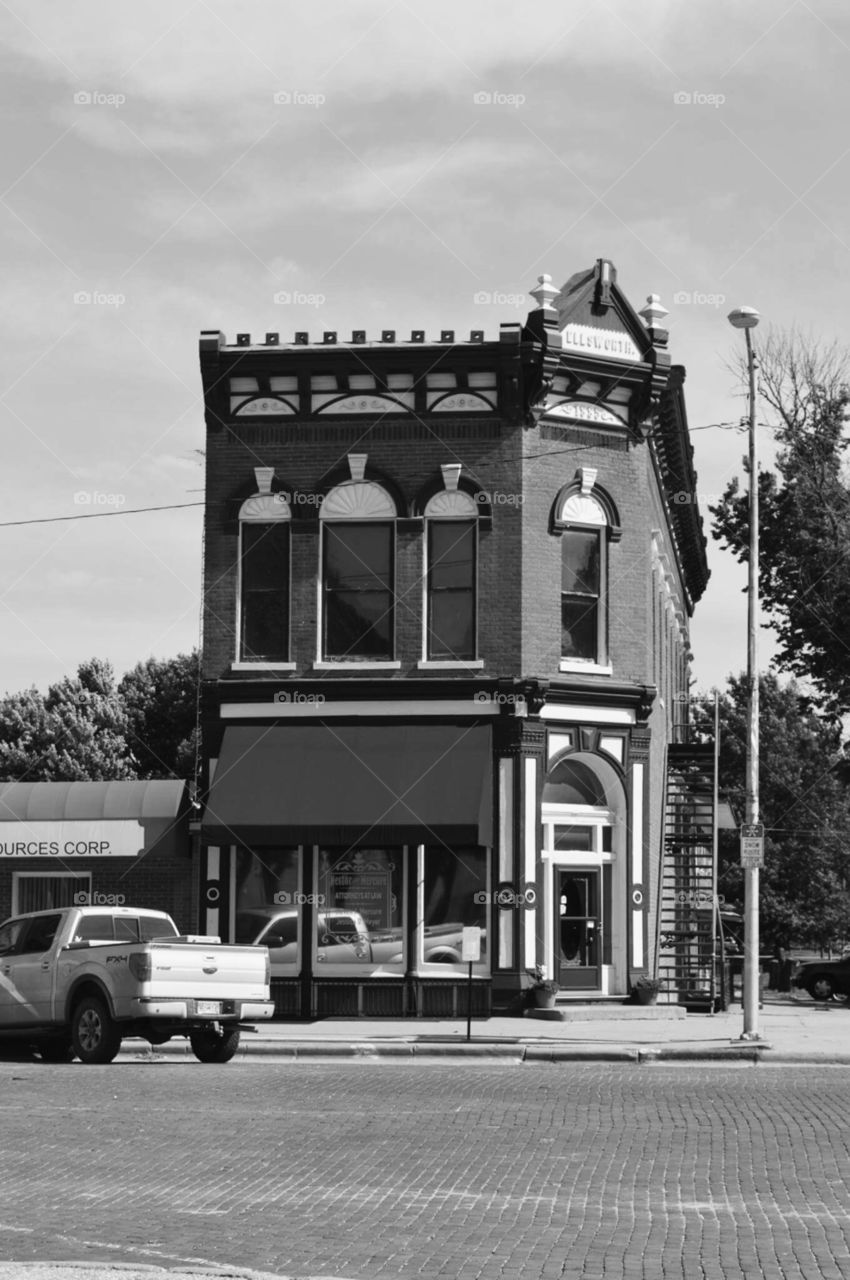 Building, Tecumseh, NE
