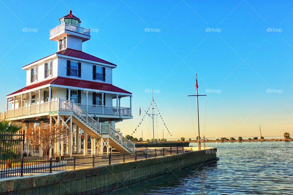 New Canal Lighthouse, overlooking Lake Pontchartrain, New Orleans, USA. An afternoon view.