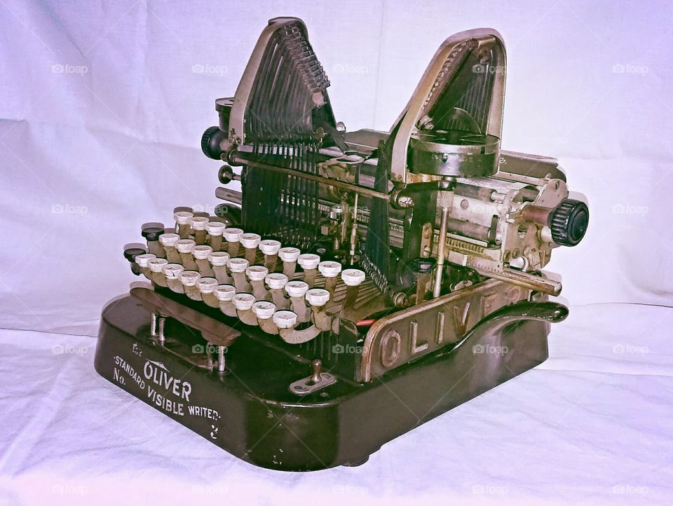 Oliver Typewriter