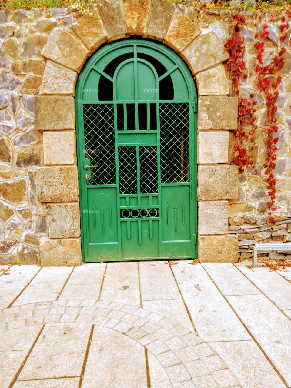 green door
