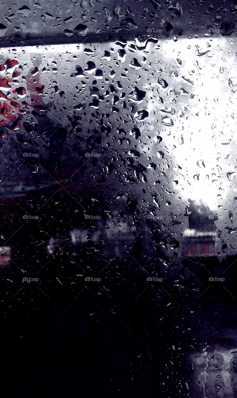 🌧️