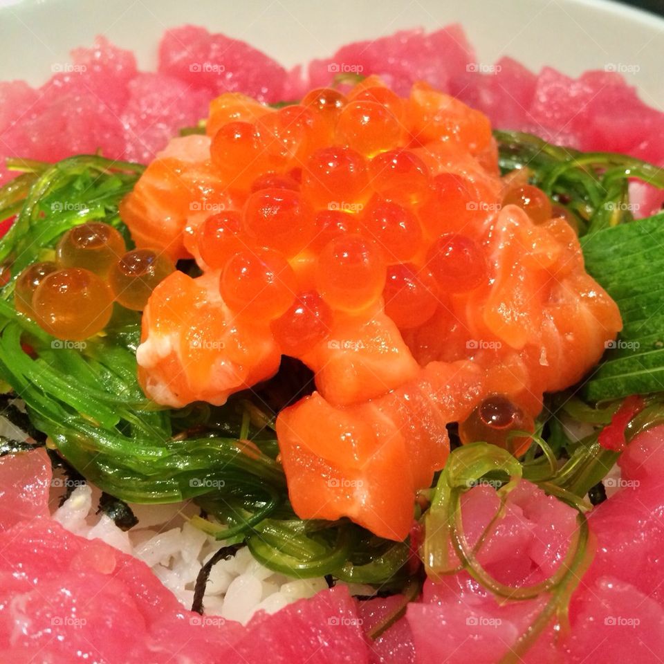 Sashimi salmon and tuna rice closeup