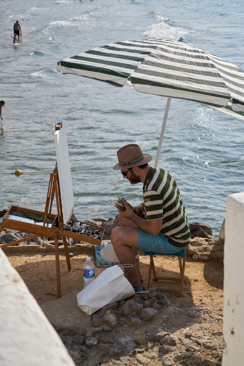 Painting  at the seaside 