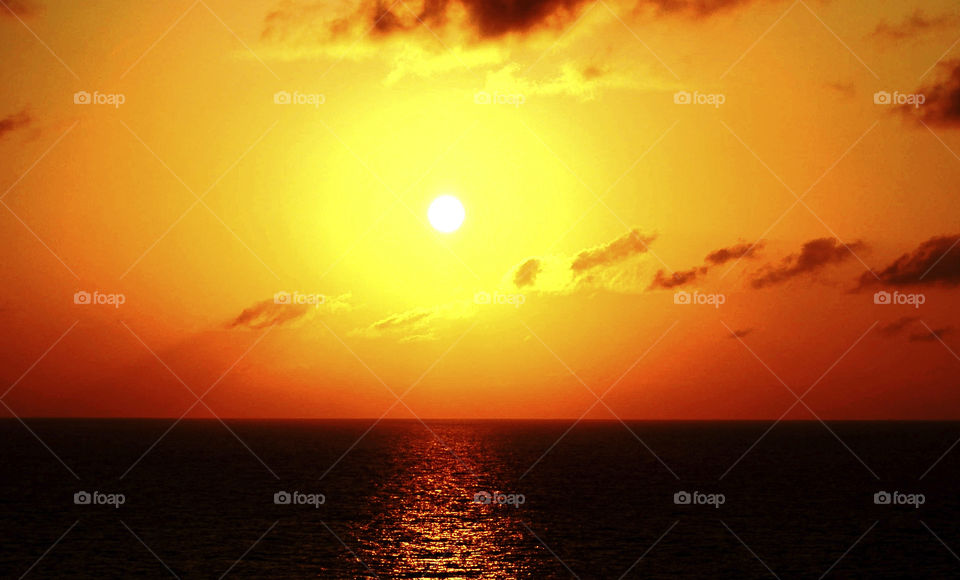 Sunset view of idyllic sea