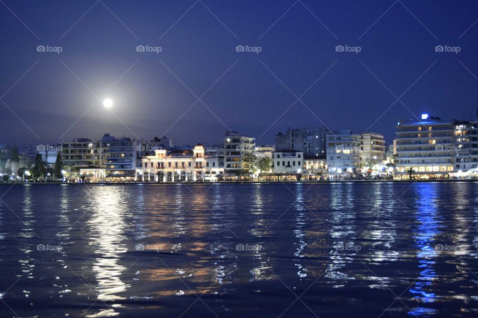Chalkida Greece full 🌒